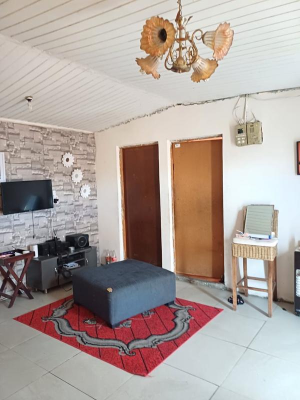 2 Bedroom Property for Sale in Kuyasa Western Cape